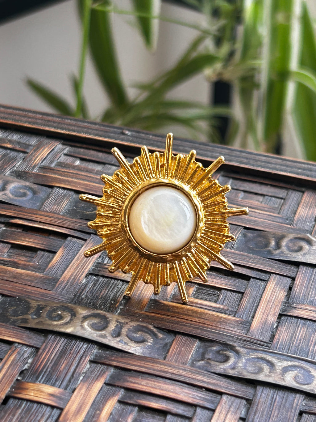 Mother of Pearl Sun Ring