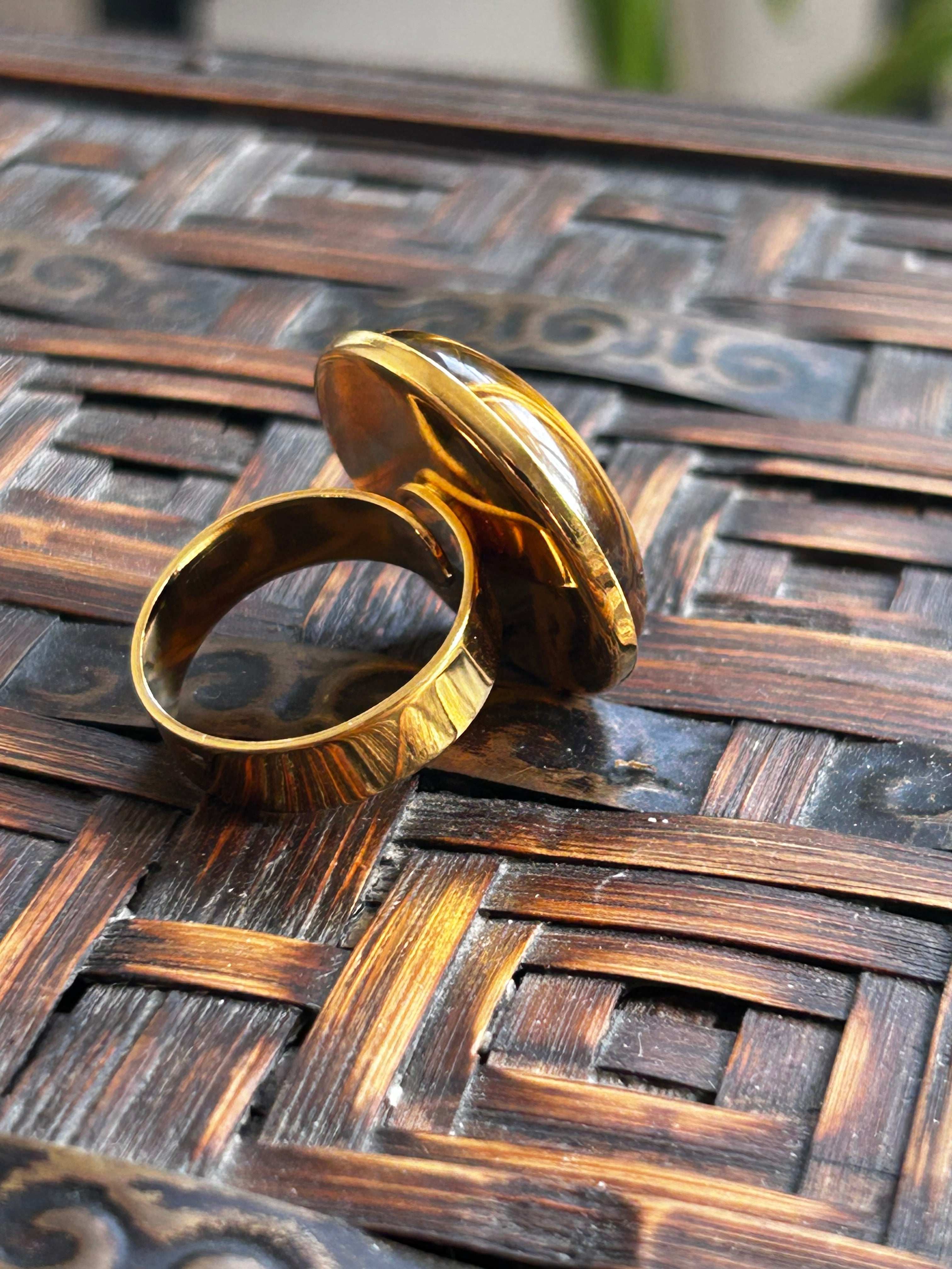 Large Tiger’s Eye on Gold Plate