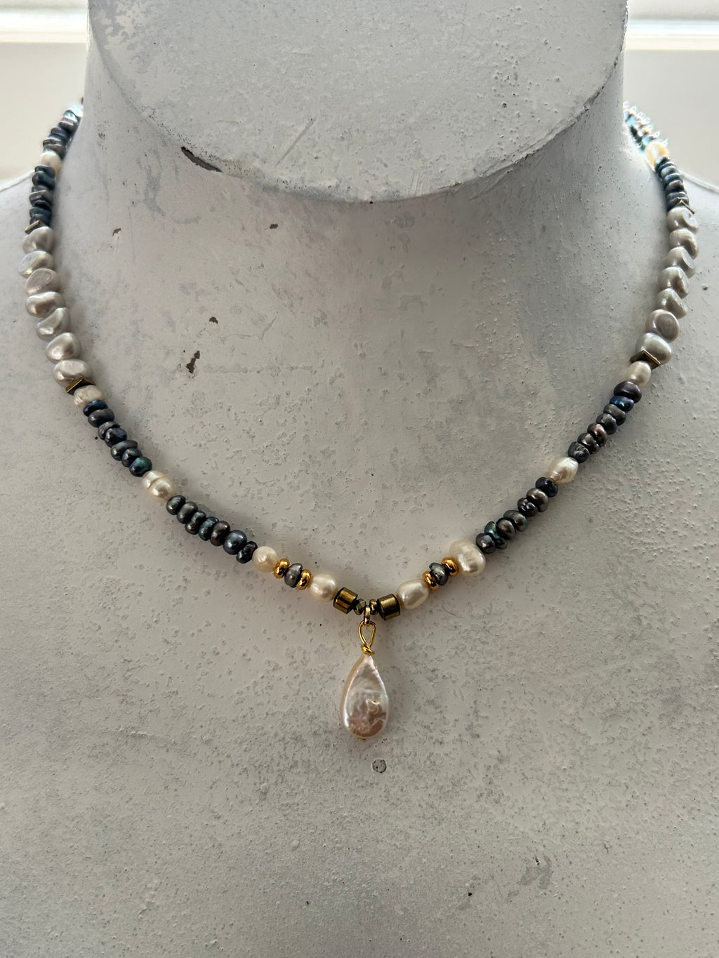 Pearl & Hematite Necklace