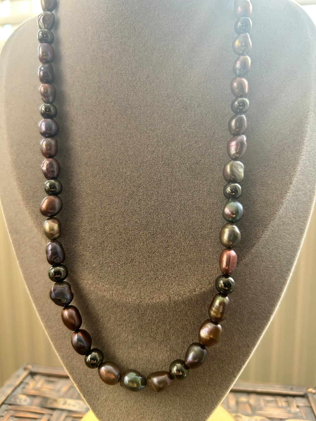Peacock Pearl & Hematite on Steel Necklace