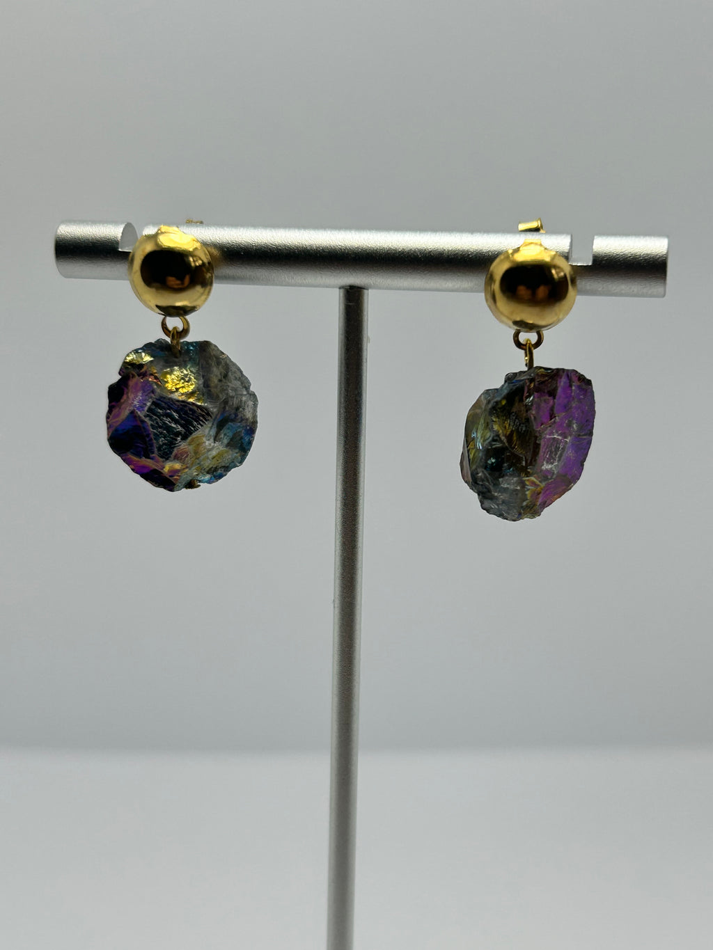 Peacock Iron Ore on Gold Plate