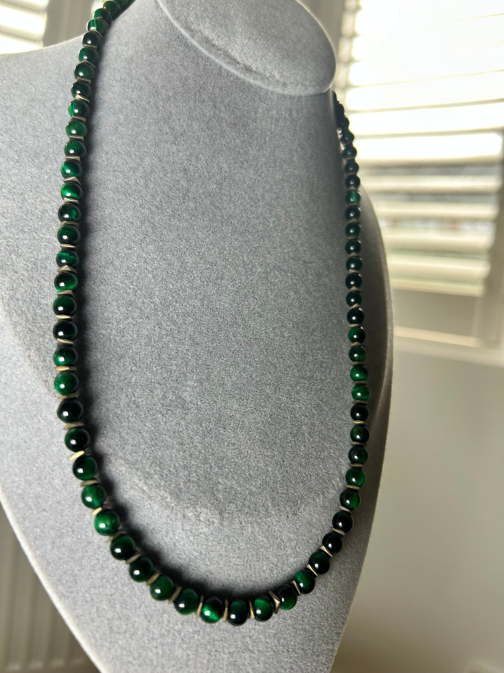 Green Cats Eye & Hematite Necklace