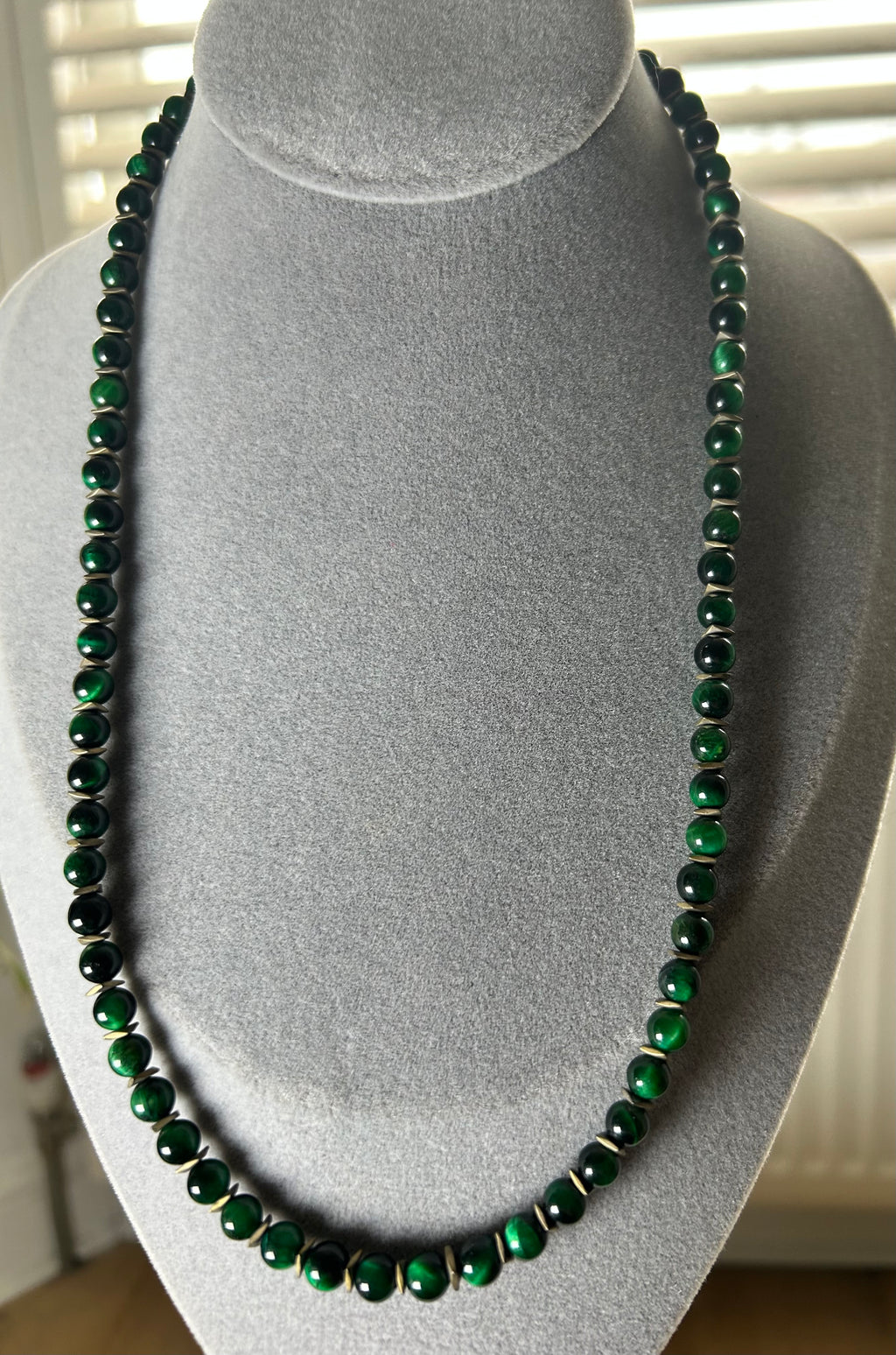 Green Cats Eye & Hematite Necklace