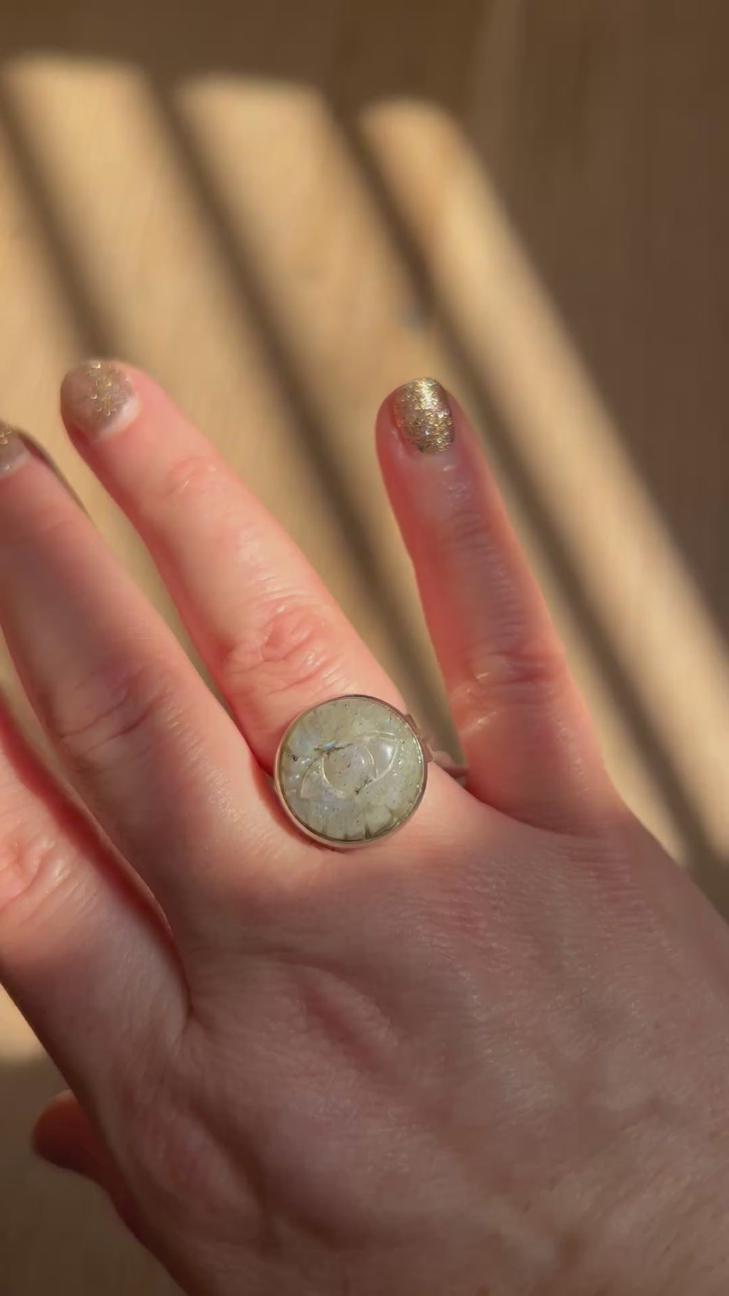 Rainbow Labradorite Carved Eye Ring on Rhodium